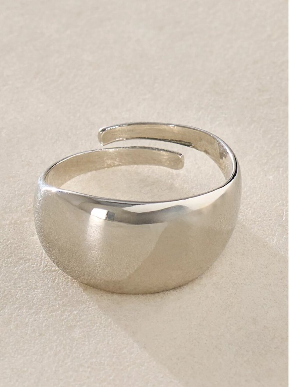 NWT Free People Heart Of Gold Toe Ring in Silver